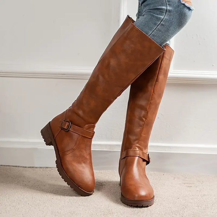 Lune London | Riding boots for women with wide calves