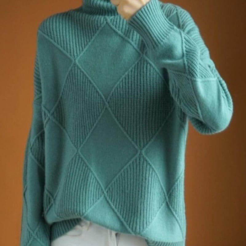 Lune London | Turtleneck Sweater - Knitted with Diamond Pattern - soft and comfortable