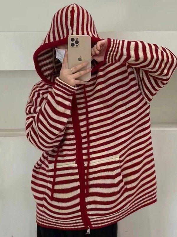 Chic und Stil | Cozy striped hooded cardigan with zipper