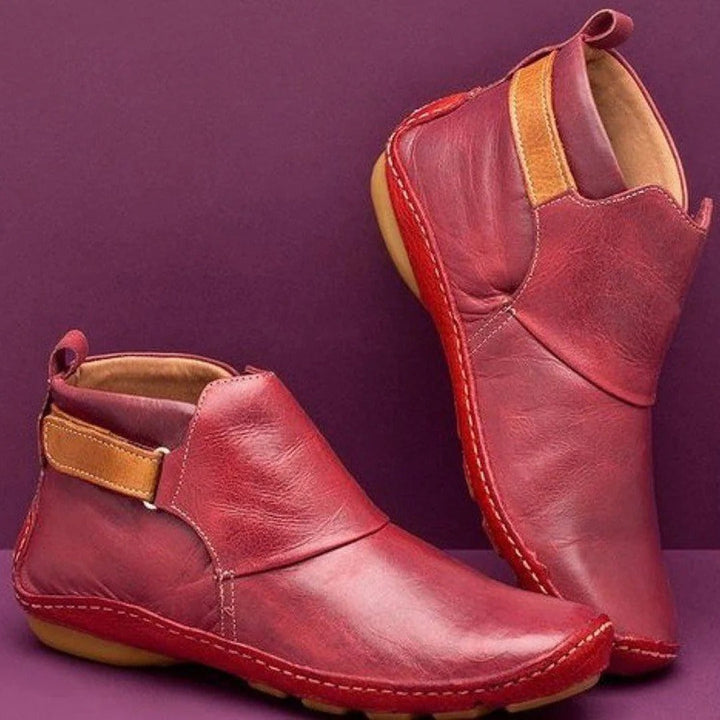 Lune London | Ankle boots - Smooth leather - Round toe - Strap detail - Casual fit