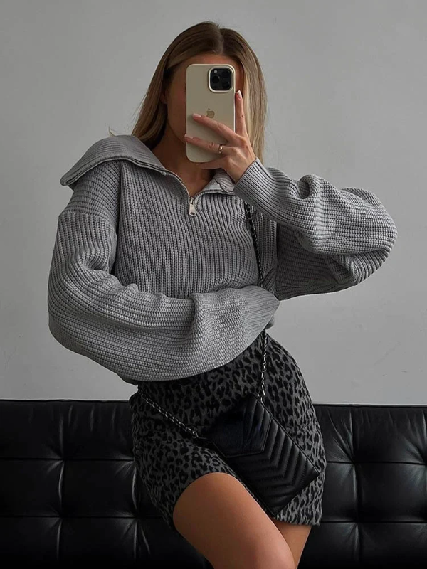 Lune London | Pullover Sweatshirt - Wool Knit - Loose Fit - High Zip Collar - Ribbed Trim