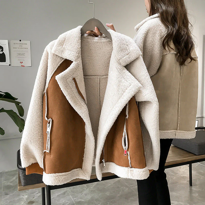 Lune London | Jacket - Oversized Fit - Soft Sheepskin Texture - Lapel Collar - Zipper