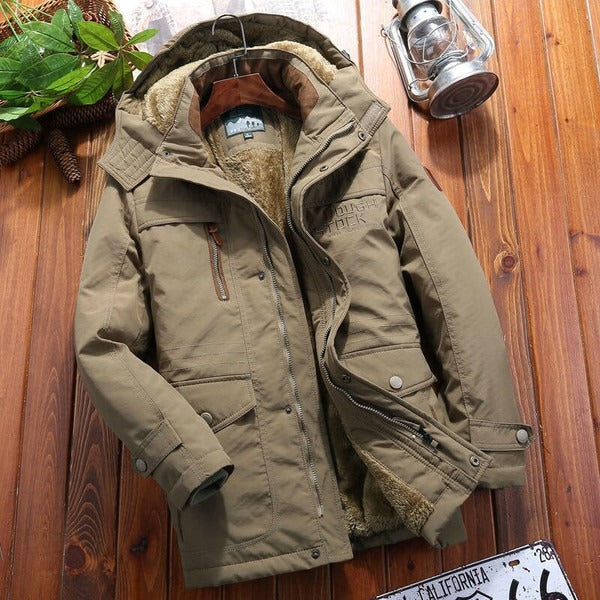 Lune London | Jacket - Plus Size - Fleece Lined - Hood - Quilted Shoulder Part - Multiple Pockets