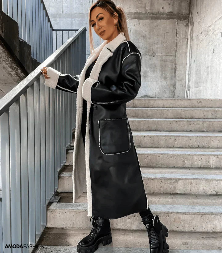 Lune London | Made Of Leather and Fleece with Laces