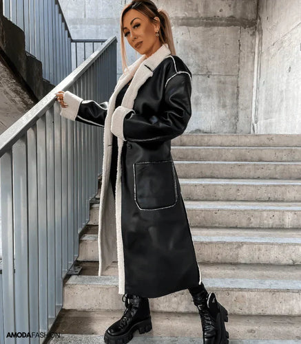 Lune London | Made Of Leather and Fleece with Laces
