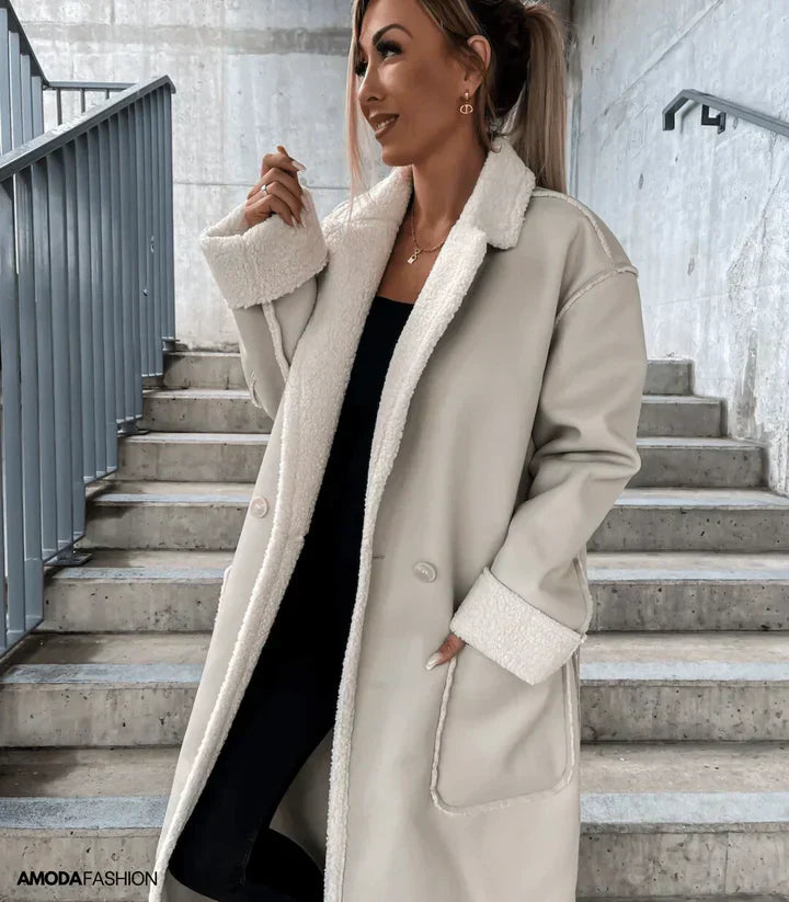 Lune London | Made Of Leather and Fleece with Laces