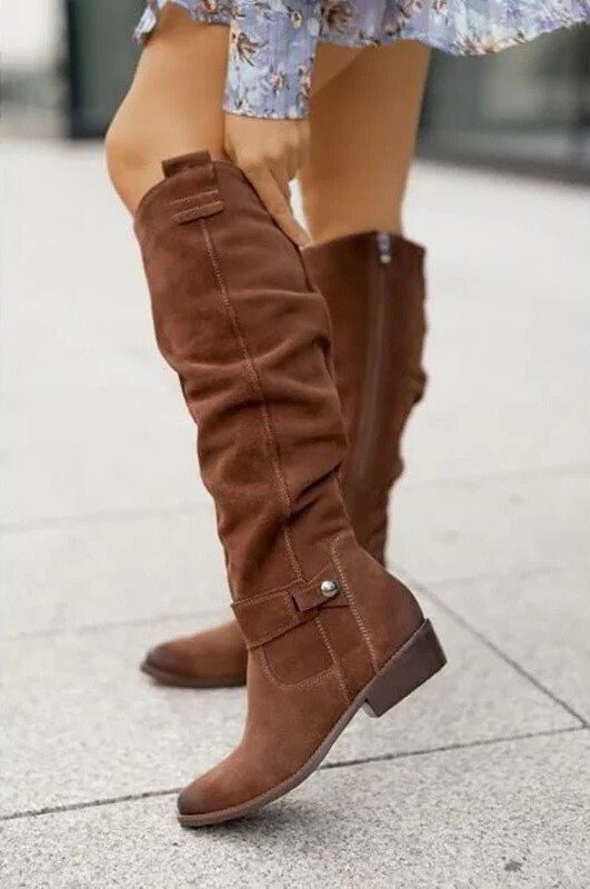 Lune London | Height boots with a small heel