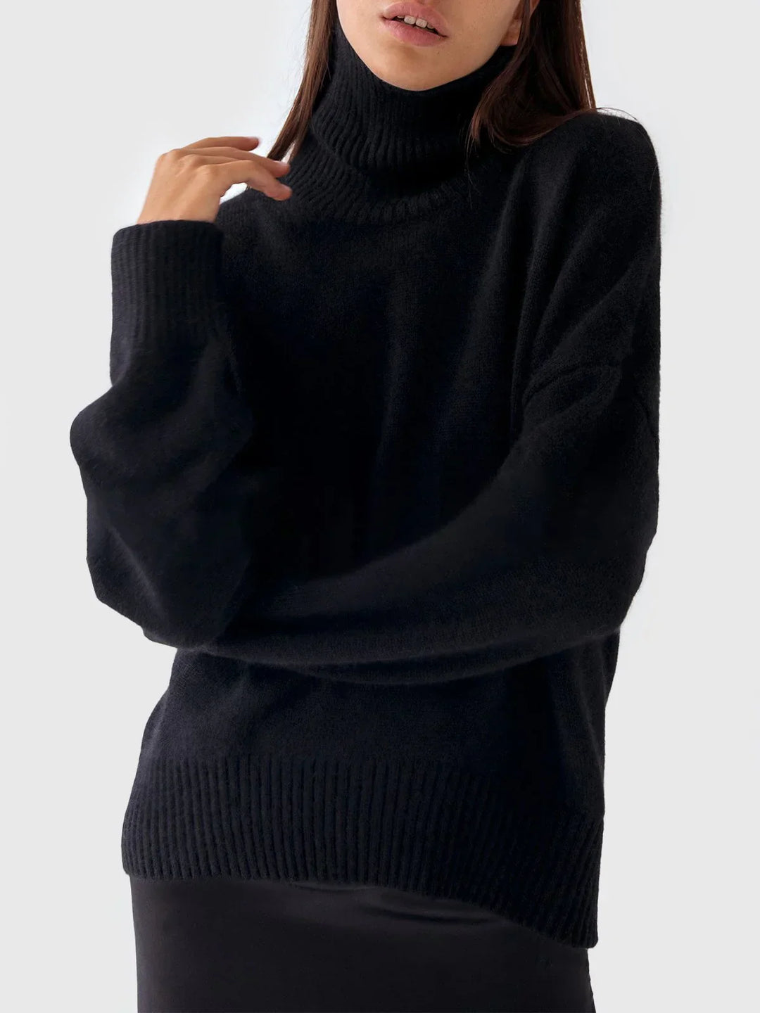 Lune London | Oversized Casual Turtleneck Sweater