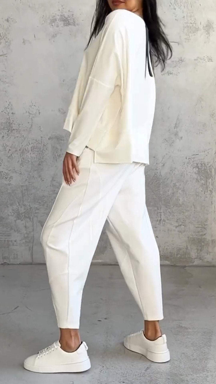Lune London | Two-Piece Leisure Suit with Round Neckline and Long Sleeves