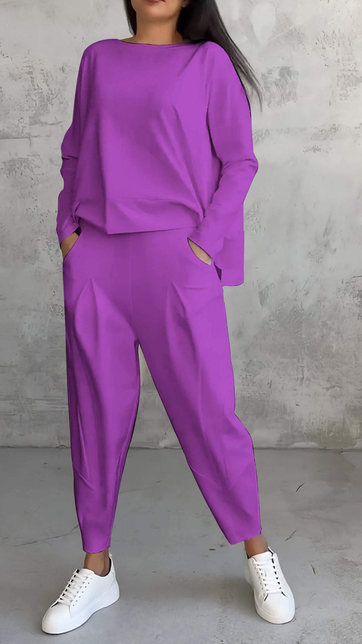 Lune London | Two-Piece Leisure Suit with Round Neckline and Long Sleeves
