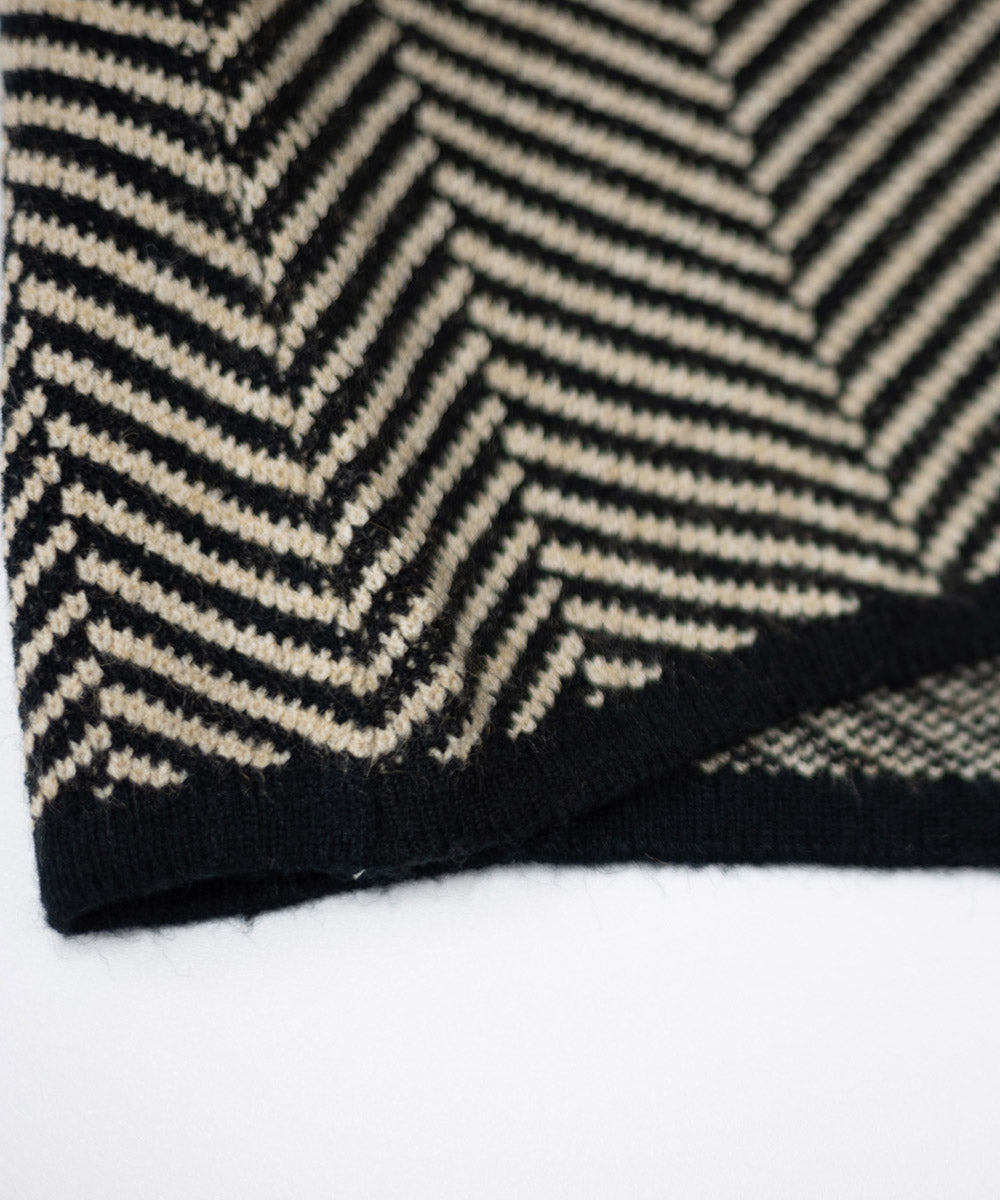 Lune London | Retro color block mock neck sweater