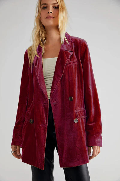Lune London | Relaxed velvet blazer with long sleeves and button placket