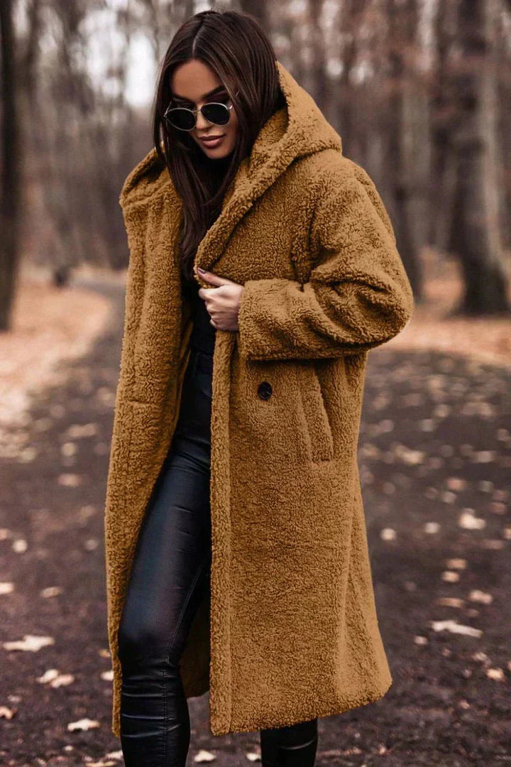 Chic Und Stil | Long Coat Made Of Elegant Faux Fur Warmth and Timeless Style