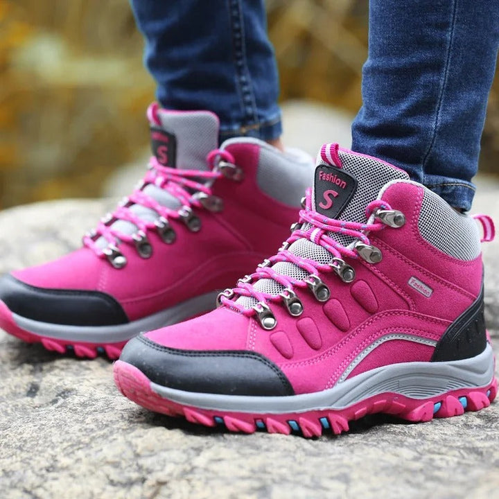 Chic Und Stil | Robust Waterproof Hiking Shoes for Men and Women
