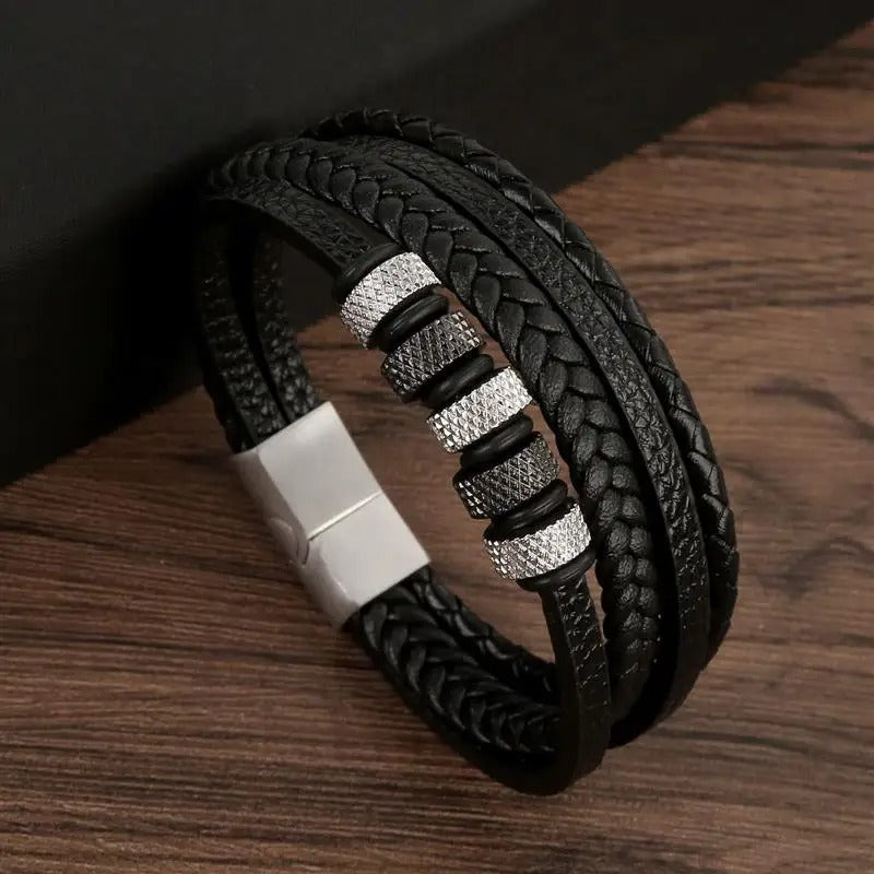 Lune London | Robust Leather Bracelet with Buckle