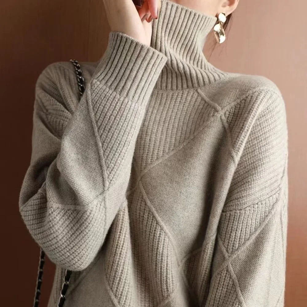 Lune London | Women's Turtleneck Sweater
