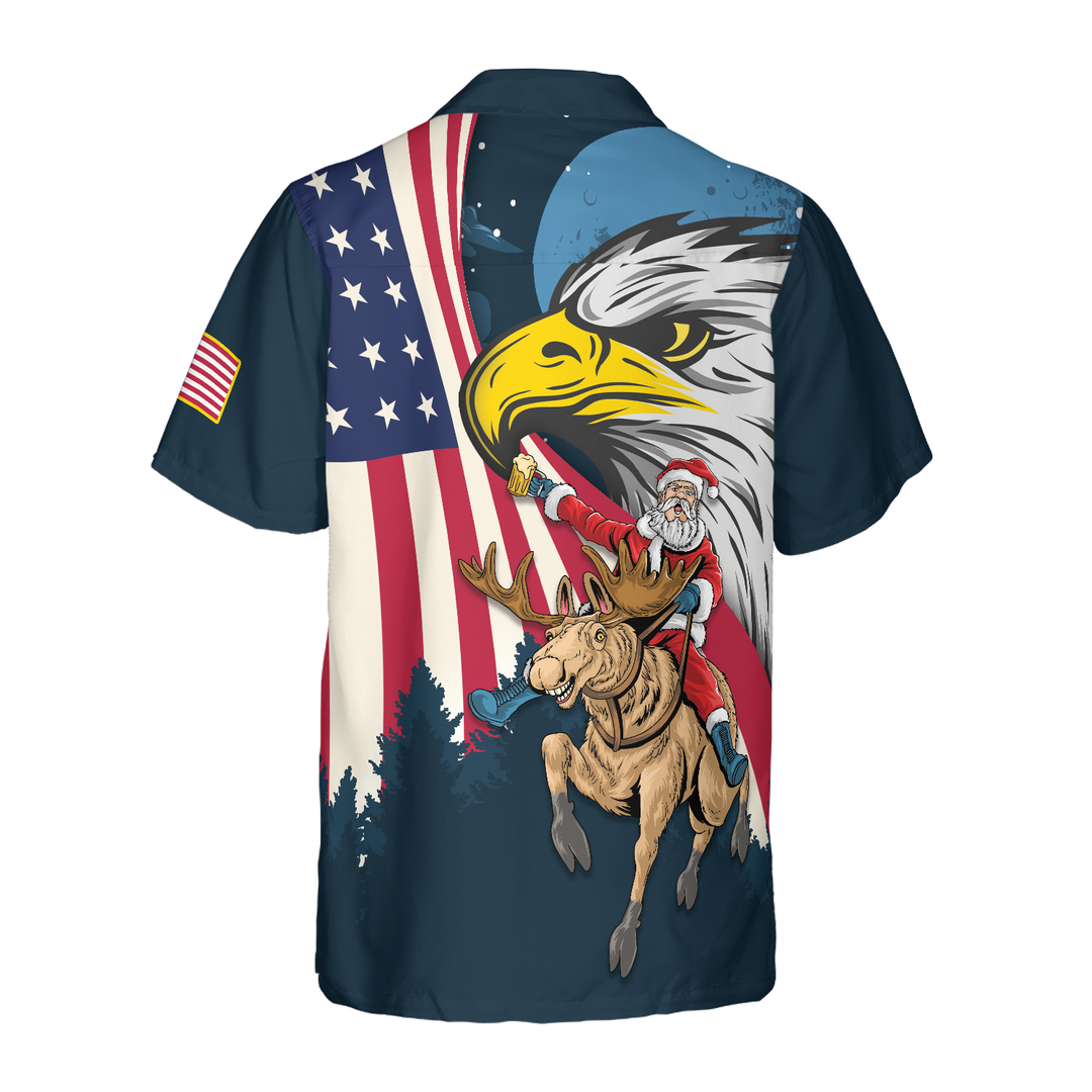 Lune London | Christmas Hawaiian Shirts Hyperfavor, Santa with American Flag 2 Short Sleeve Shirt, Christmas Gift Shirt Idea for Men and Women