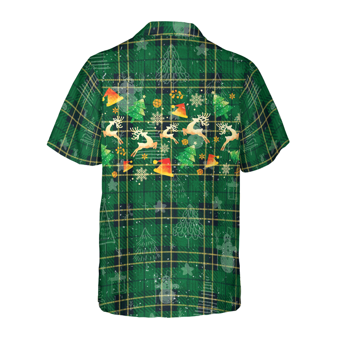 Lune London | Christmas Hyperfavor Hawaiian Shirts for Men and Women, Christmas Green Plaid Hawaiian Shirt with Reindeer Pattern and Short Sleeve Button Placket