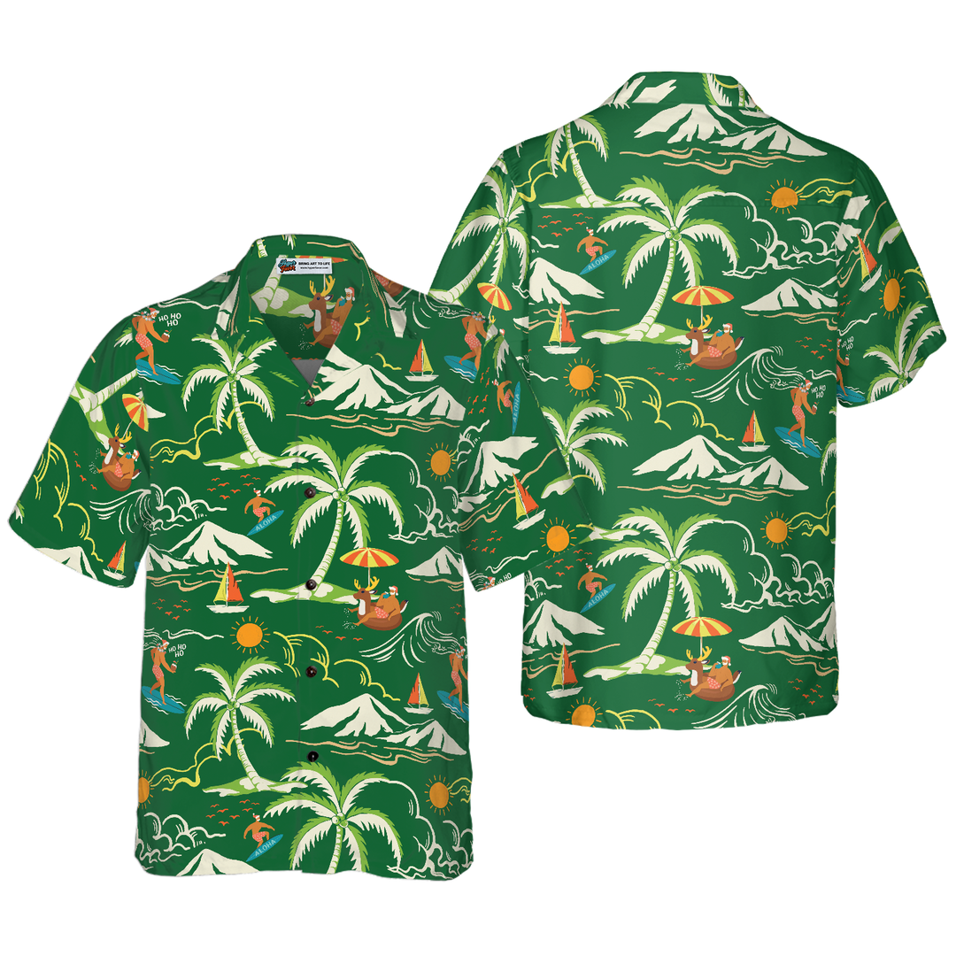 Lune London | Hyperfavor Christmas Hawaiian Shirts, Santa Beach Summer Pattern 2 Short Sleeve Shirt, Christmas Gift Idea for Men and Women