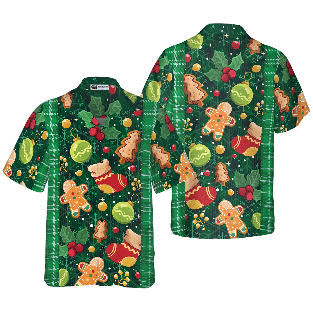 Lune London | Green Christmas Plaid Pattern Hawaiian Shirt Hyperfavor, Short Sleeve Christmas Shirts Button-Up for Men and Women