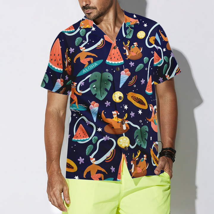 Lune London | Hyperfavor Santa Beach 1 Motif Chemise hawaïenne, Chemises de Noël à manches courtes Chemise à bouton pour hommes et femmes