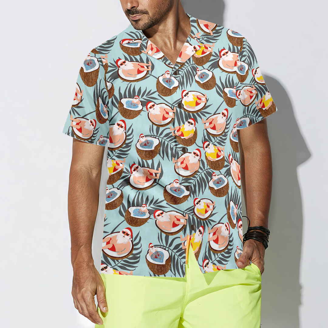 Lune London | Christmas Hawaiian shirts Hyperfavor, Santa Claus t-shirt with coconut short sleeves, Christmas t-shirt gift idea for men and women