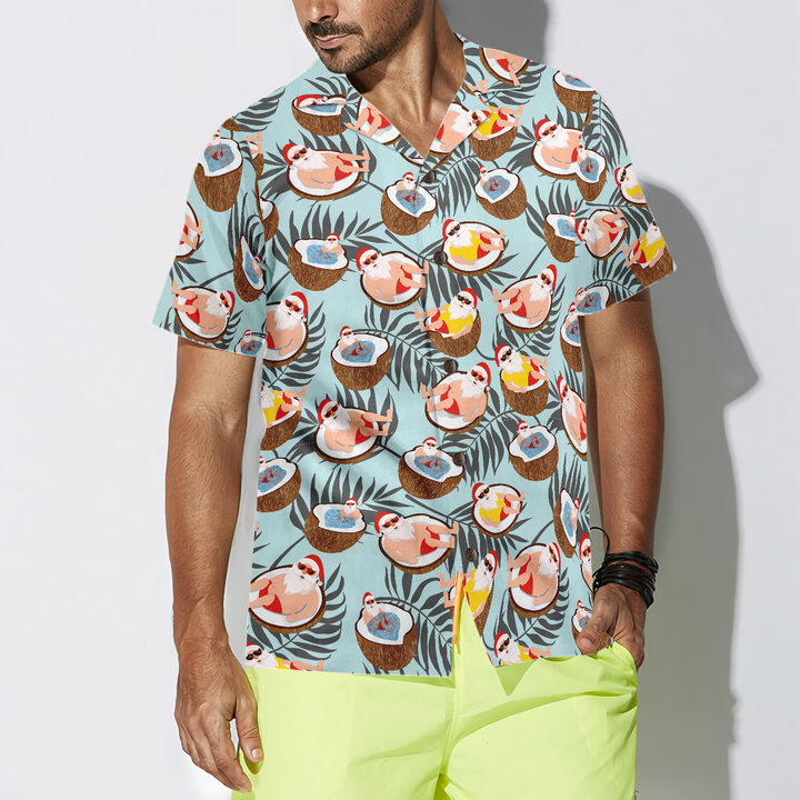Lune London | Christmas Hawaiian shirts Hyperfavor, Santa Claus t-shirt with coconut short sleeves, Christmas t-shirt gift idea for men and women