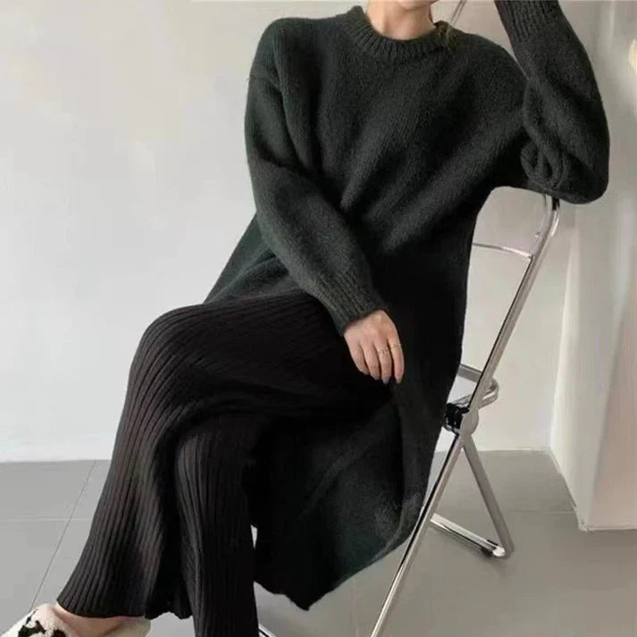 Lune London | Casual and Fashionable Winter Knit Dress