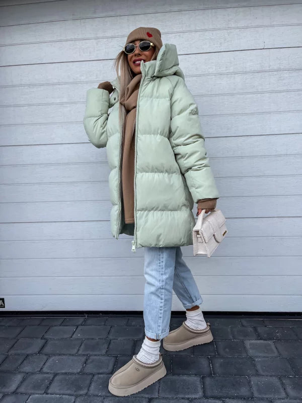 Lune London | Elegant and Lightweight Down Jacket for Women