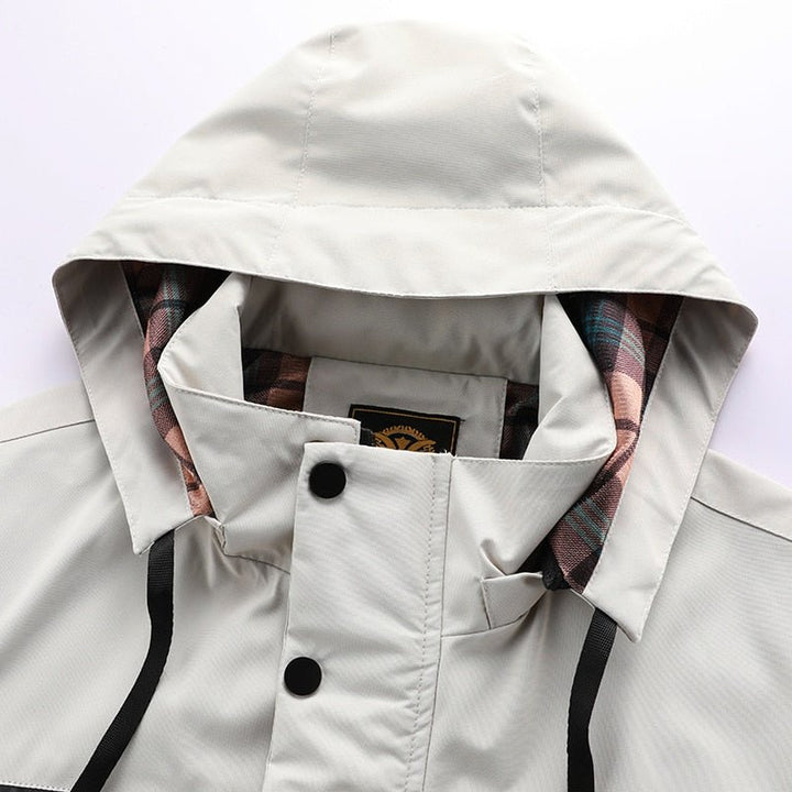 Lune London | Waterproof Outdoor Winter Jacket - Sporty Parka with Removable Hood and Multifunctional Pockets for Daily Life and Adventures