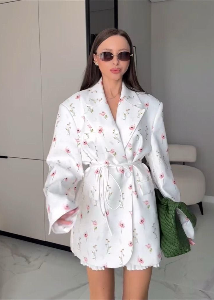 Lune London | Garden - Belted Floral Print Blazer