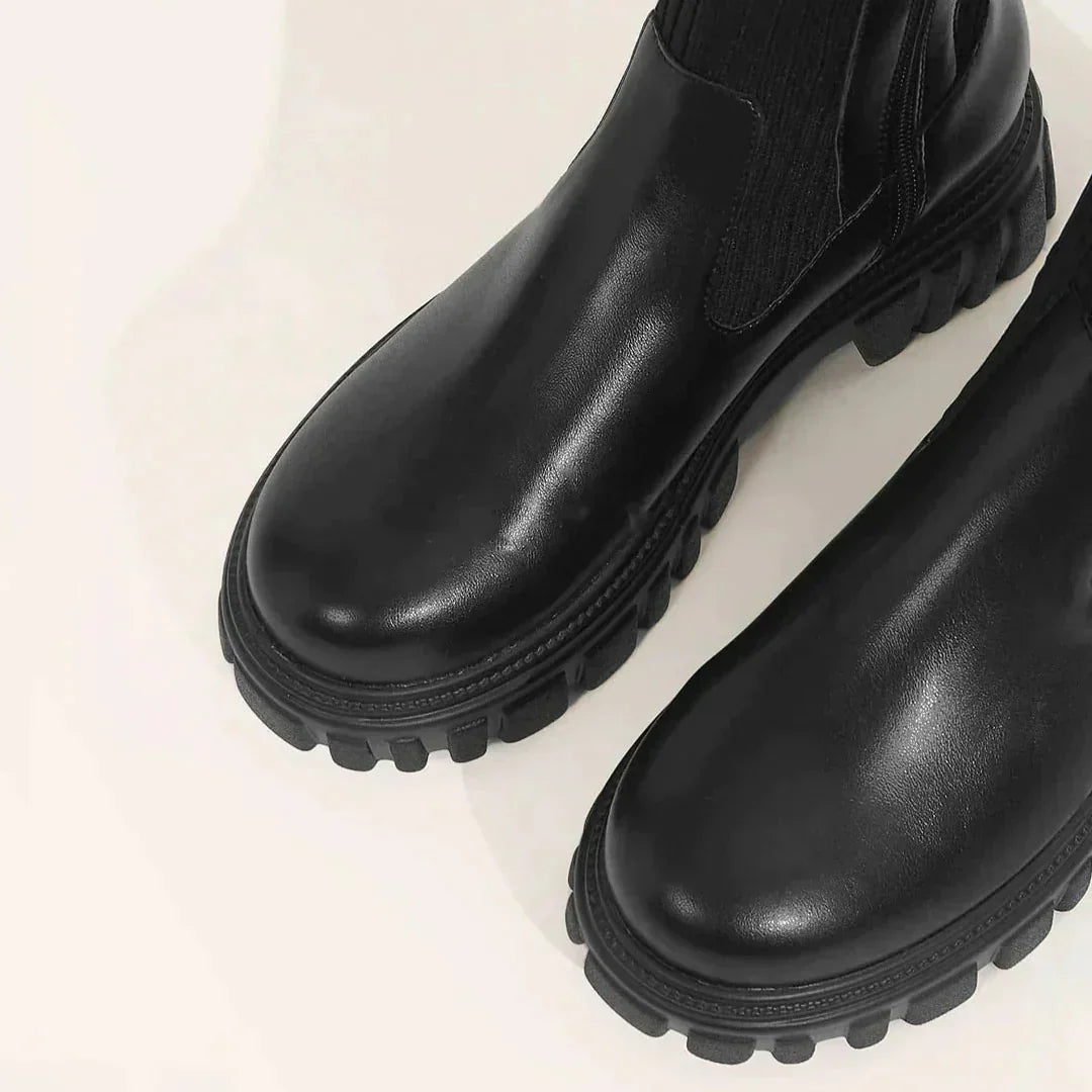 Lune London | Stylish Women's Knee-Length Boots with Zipper