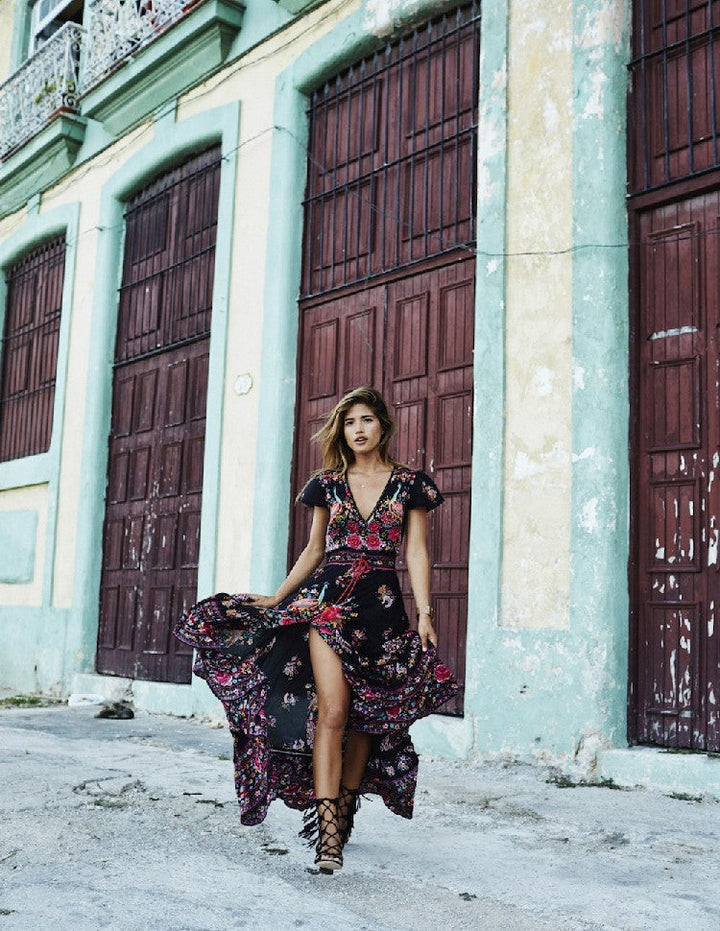 Lune London | Short Sleeve Plunging Ethnic Print Gypsy Dress