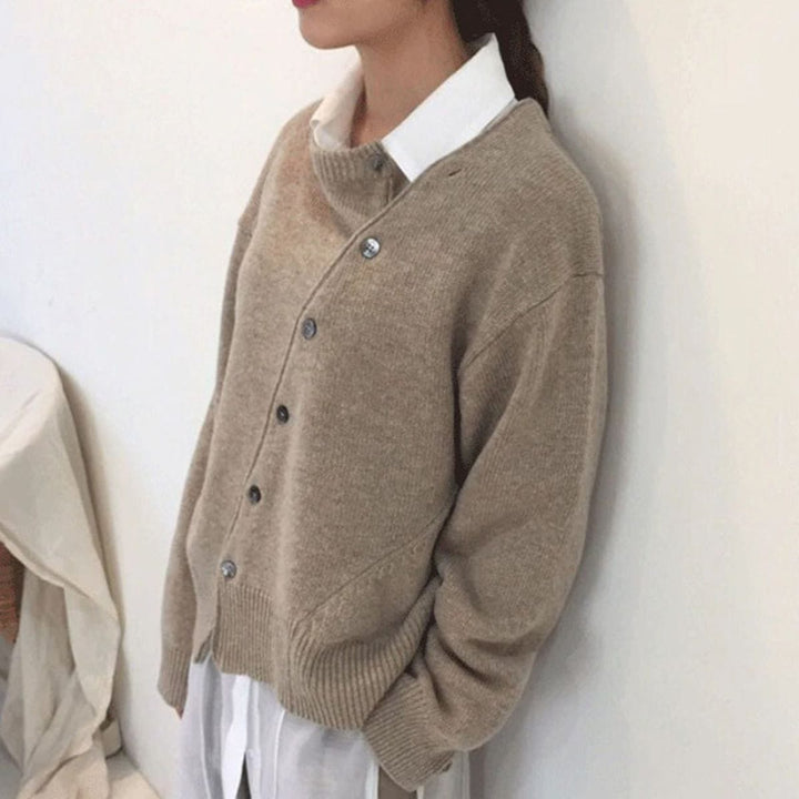 Lune London | Comfortable Women's Cashmere Sweater with Buttons