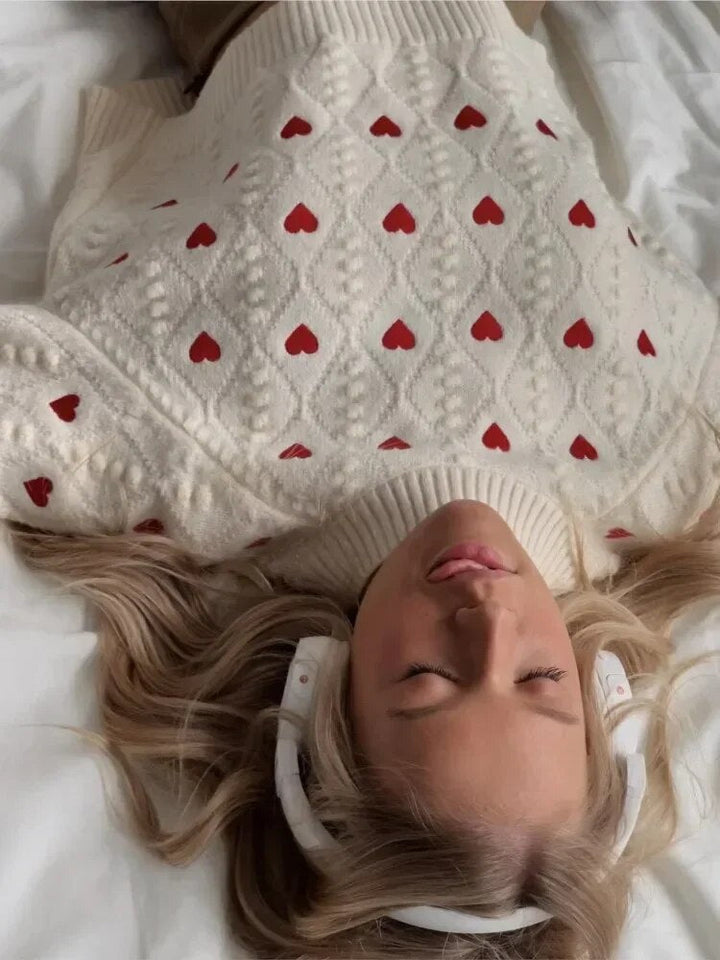 Lune London | Soft Women's Sweater with Heart Detail and Feel-Good Factor