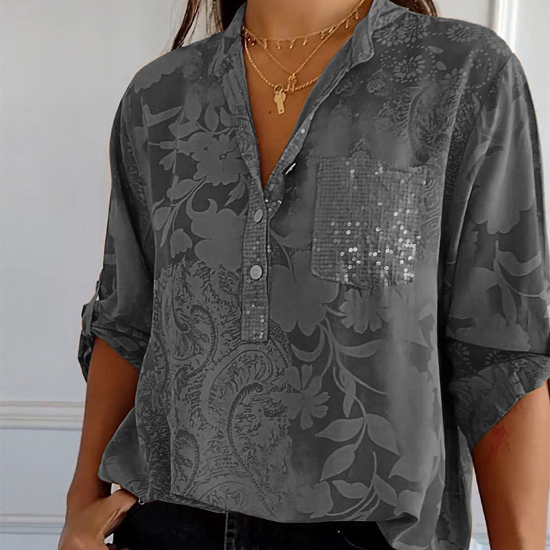 Lune London | Elegant V-Neck – Feminine and Stylish