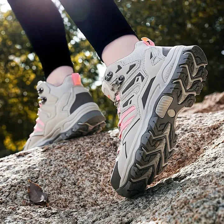 Lune London | High-Quality Orthopedic Hiking Shoes