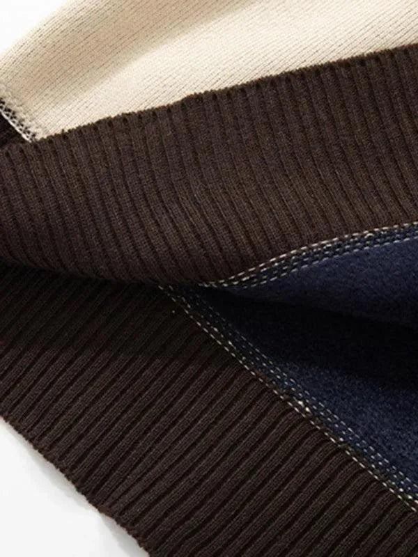 Lune London | Slim Fit V-Neck Men's Sweater