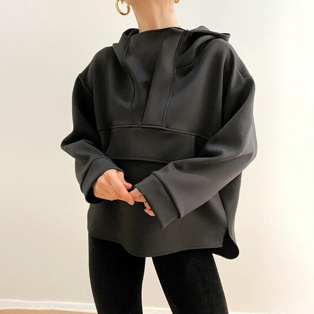 Lune London | Under my sweatshirt