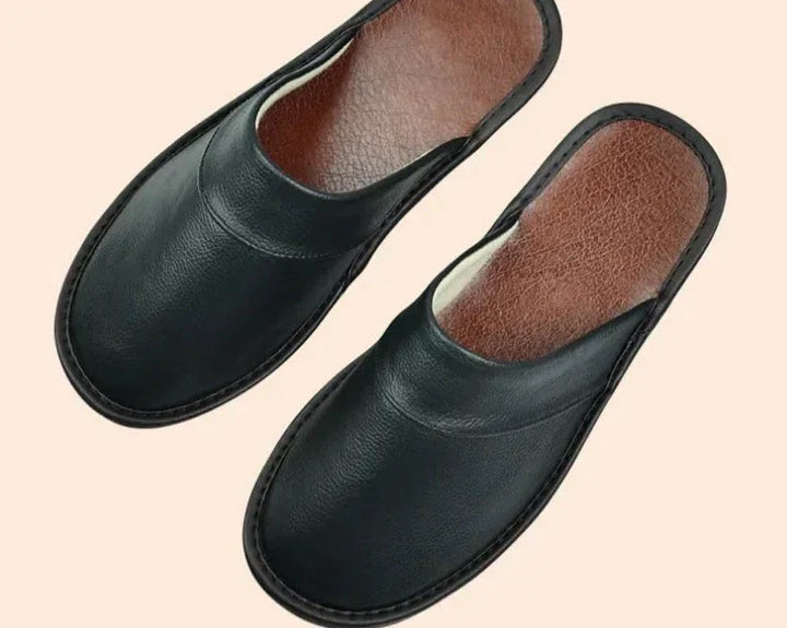 Lune London | Comfortable Slippers for Men Made Of Black Cowhide