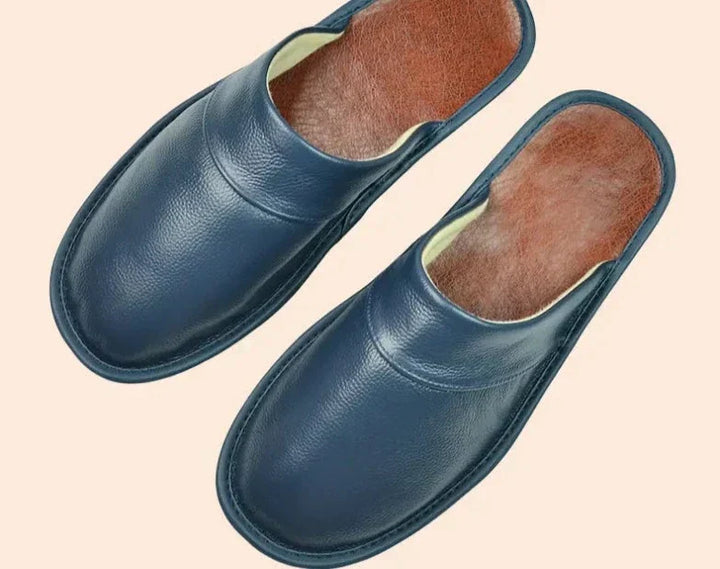 Lune London | Comfortable Slippers for Men Made Of Black Cowhide