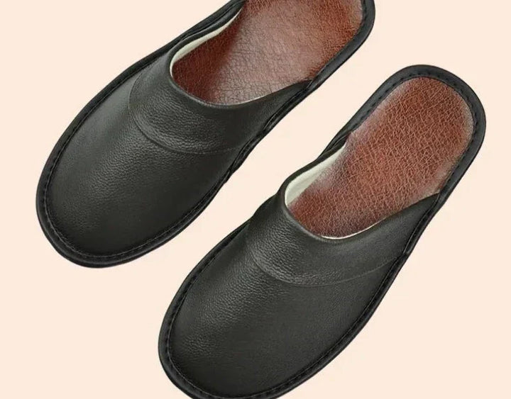 Lune London | Comfortable Slippers for Men Made Of Black Cowhide