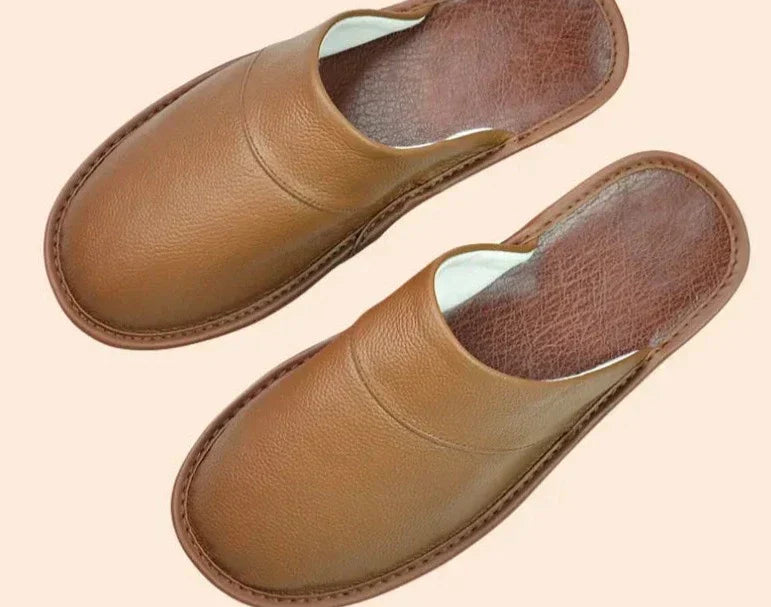 Lune London | Comfortable Slippers for Men Made Of Black Cowhide