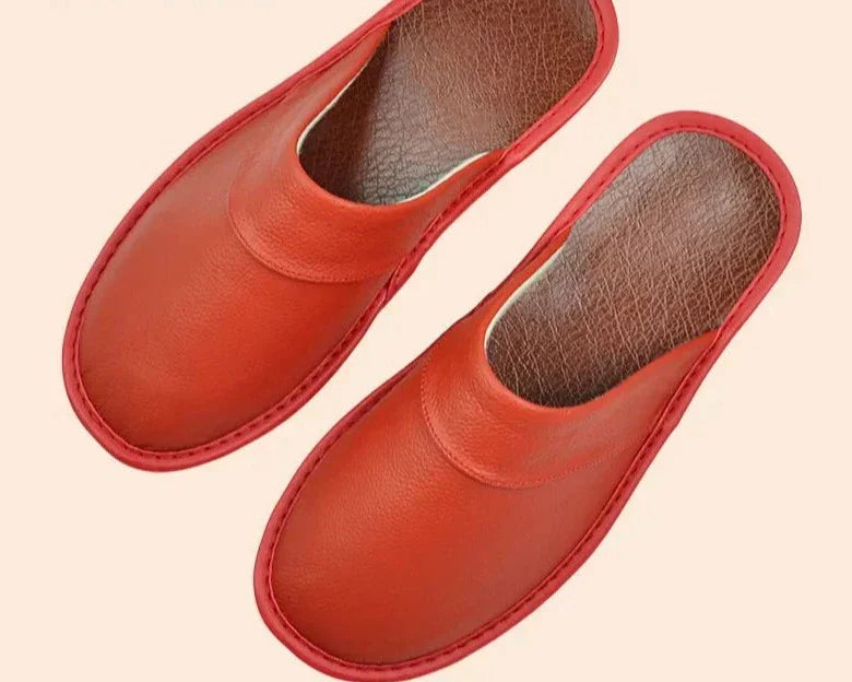 Lune London | Comfortable Slippers for Men Made Of Black Cowhide