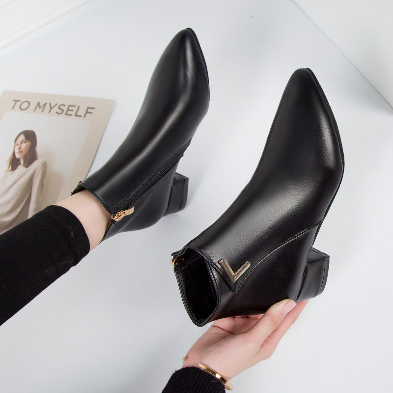 Lune London | Ankle boots - Suede-like material - Pointed toe - Block heel - Zipper