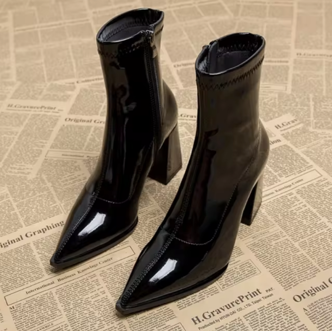Lune London | Ankle Boots - Genuine Leather - Pointed Toes - Block Heel - Zipper Closure