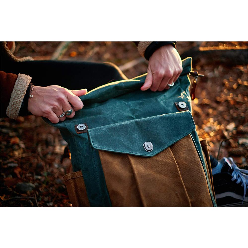 Lune London | Canvas Rolltop Rucksack - Lundastyle - Sustainable and Stylish for Adventurers