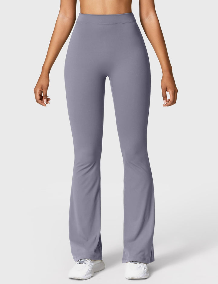 Lune London | Flared leggings with V-neck