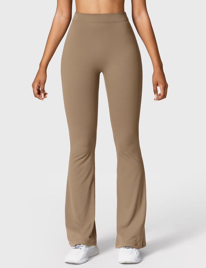 Lune London | Flared leggings with V-neck