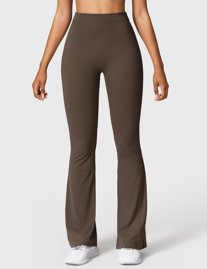Lune London | Flared leggings with V-neck